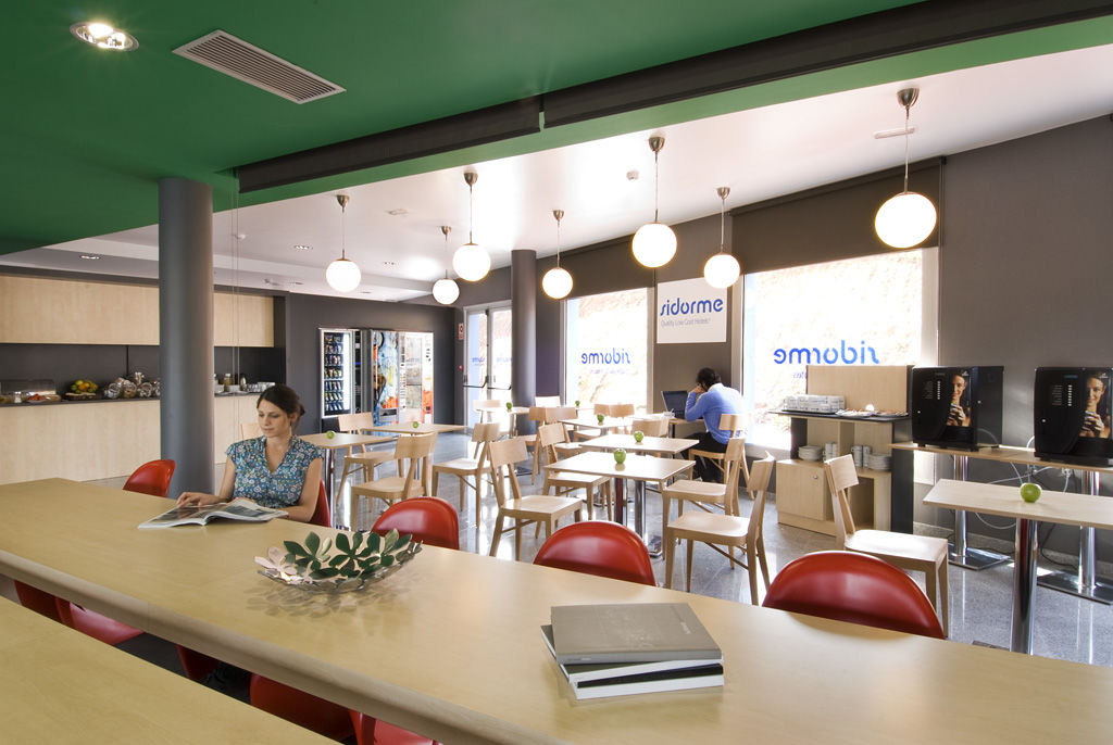 บี แอนด์ บี โฮเต็ล กราโนเยอร์ Hotel Les Franqueses del Valles ร้านอาหาร รูปภาพ